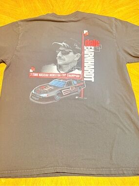 Dale Earnhardt Winner’s Circle NASCAR Graphic T-Shirt Large Black